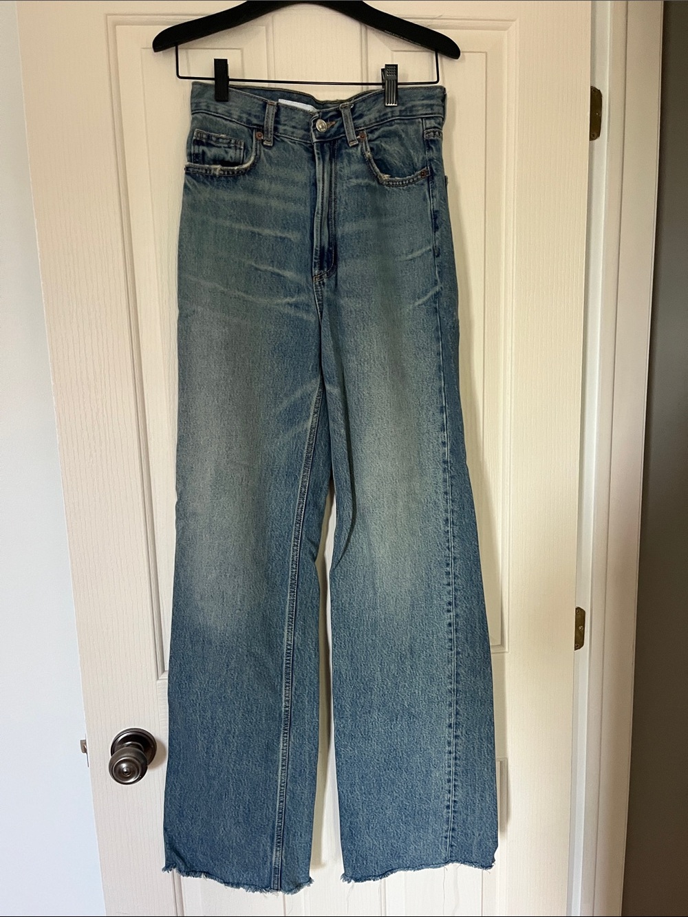 Zara High-rise Wide-Leg Jeans